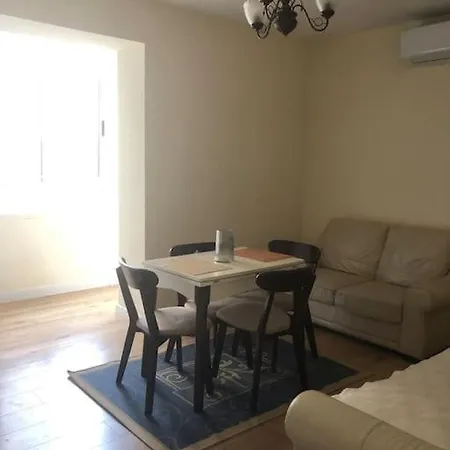 Apartment Itan's Lovely Two Bedroom Flat In Center Of *